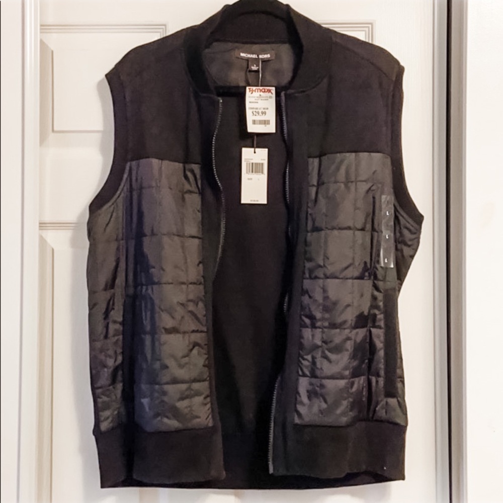 Michael Kors size L vest